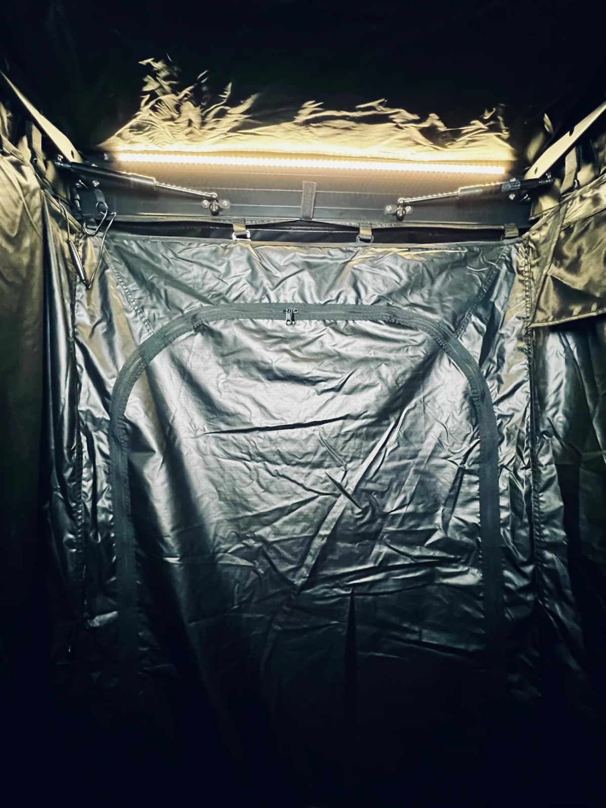 Vehicle Shower Tent Ensuite with LED Lights