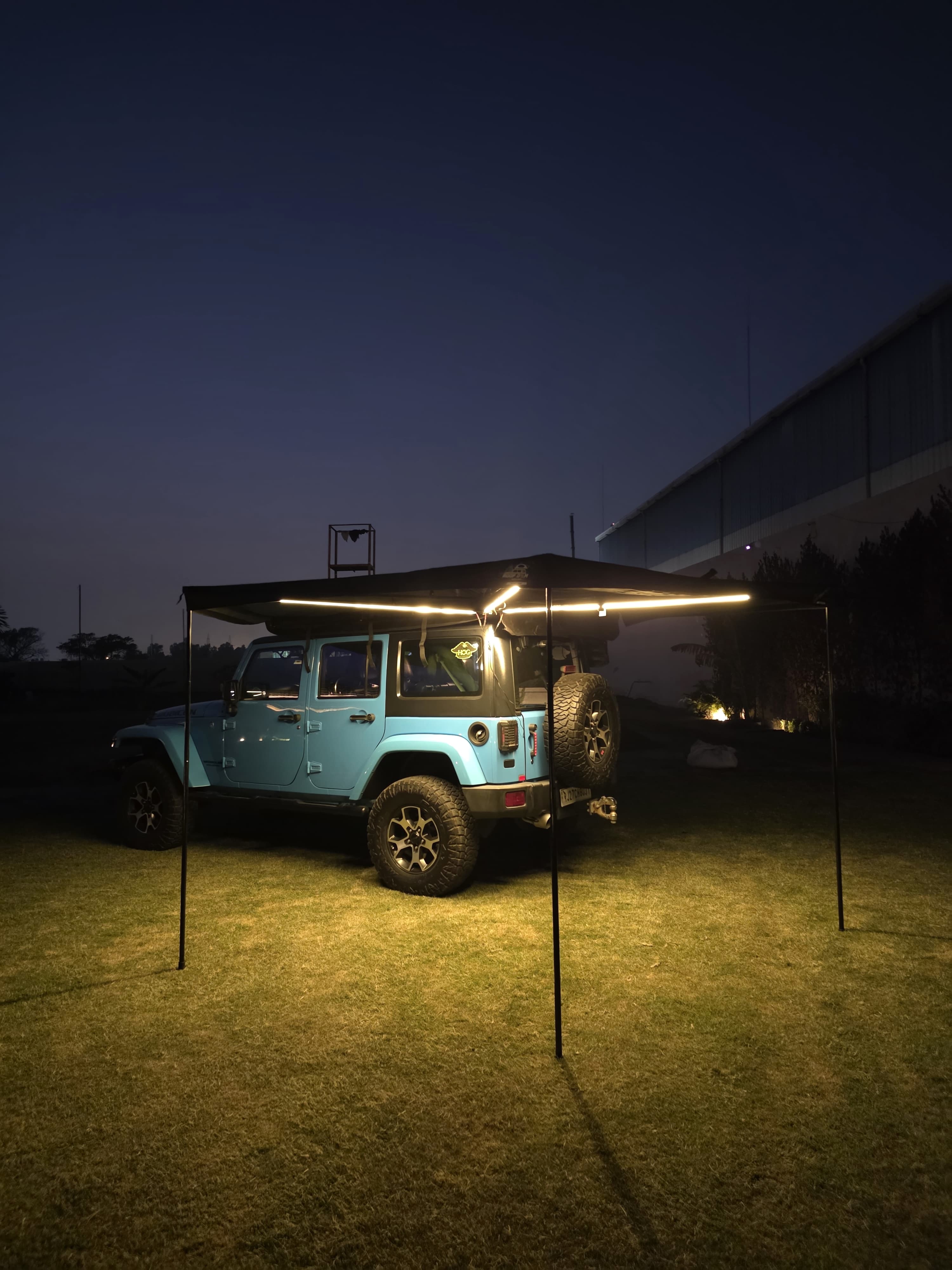 Grizzly Freestanding 270° Awning with LED Lights